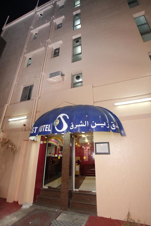 Zaineast Hotel Dubai Exterior foto